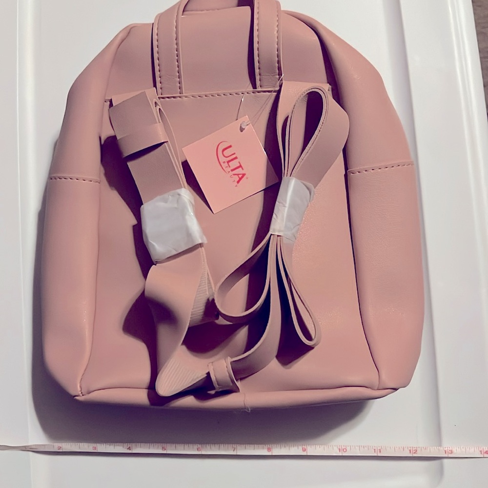 Pink Ulta Backpack - Picture 4 of 4